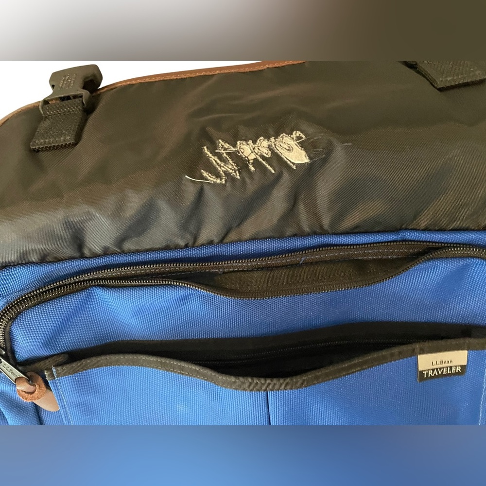 LL Bean Messenger Bag - Picture 6 of 9